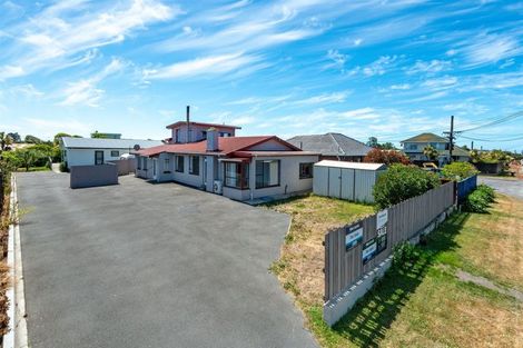 Photo of property in 66 Pacific Road, North New Brighton, Christchurch, 8083
