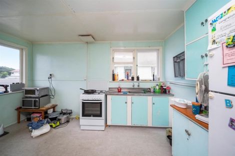 Photo of property in 14 Mclean Street, Hawera, 4610