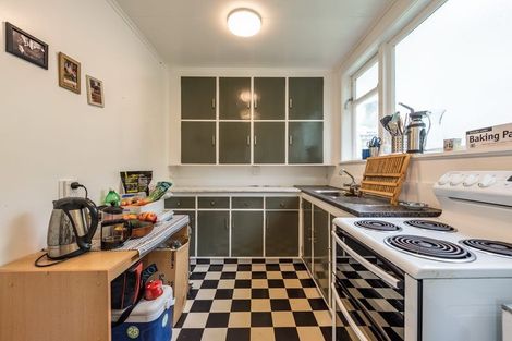 Photo of property in 11 Mount Pleasant Road, Aro Valley, Wellington, 6012