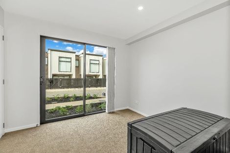 Photo of property in 56 Tukari Lane, Mangere Bridge, Auckland, 2022