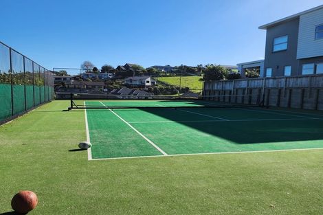 Photo of property in 126 Maire Road, Orewa, 0931