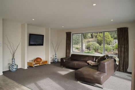 Photo of property in 14 Virginia Lane, Mount Pleasant, Christchurch, 8081
