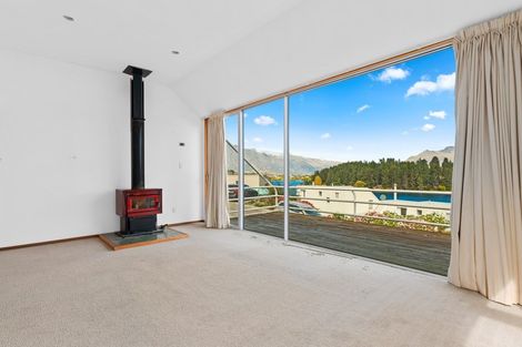 Photo of property in 13a The Terrace, Queenstown, 9300