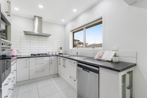Photo of property in 3/19 Waterloo Street, Howick, Auckland, 2014