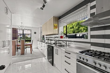 Photo of property in 20 O'halloran Drive, Halswell, Christchurch, 8025