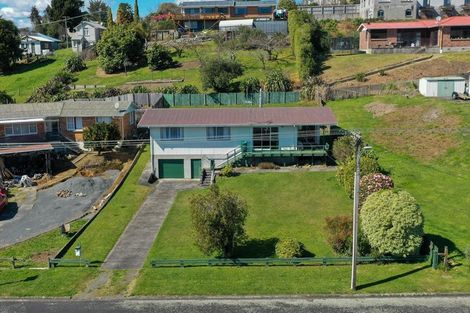Photo of property in 15 Bear Street, Tirau, 3410