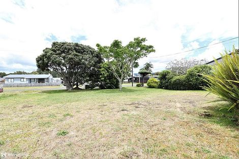 Photo of property in 224 Tui Road, Whangamata, 3620