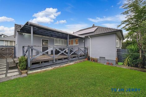 Photo of property in 111 Porchester Road, Papakura, 2110
