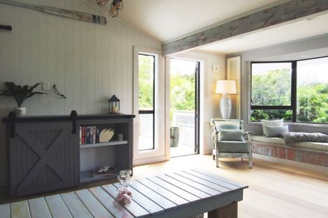 Photo of property in 82 Rangitane Loop Road, Kerikeri, 0294