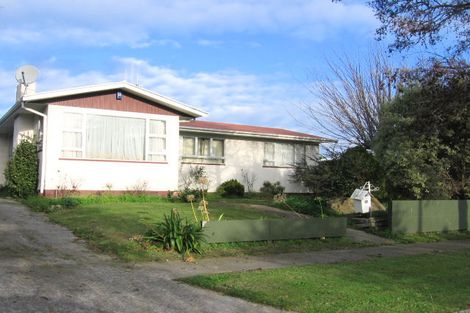 Photo of property in 26 Pinedale Parade, Milson, Palmerston North, 4414