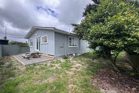 Photo of property in 32 Thames Street, Roslyn, Palmerston North, 4414