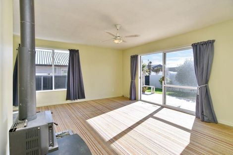 Photo of property in 49 Richill Street, Belfast, Christchurch, 8051