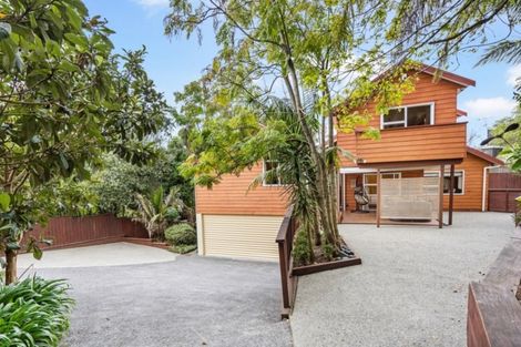 Photo of property in 2/154 Onewa Road, Northcote, Auckland, 0627