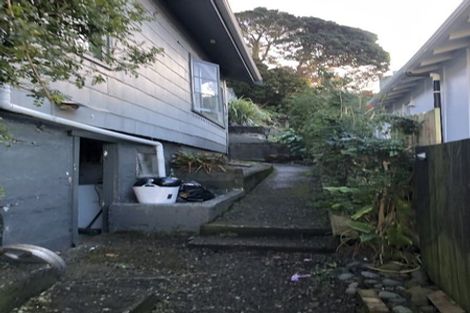 Photo of property in 56 Pioneer Road, Moturoa, New Plymouth, 4310