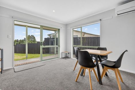 Photo of property in 104a Kingswood Road, Brookfield, Tauranga, 3110