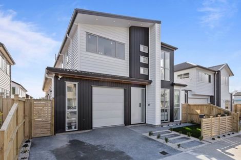 Photo of property in 17 Roa Avenue, Hobsonville, Auckland, 0616