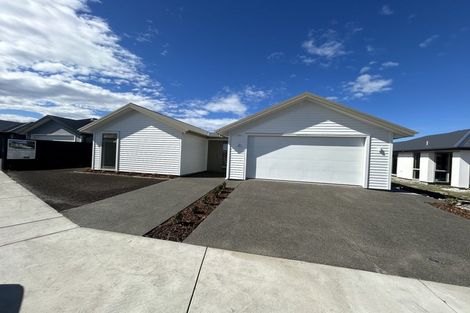 Photo of property in 16 Cunningham Street, Rangiora, 7400