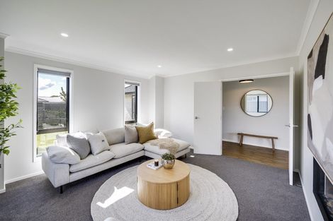 Photo of property in 15 Hikawera Drive, Frimley, Hastings, 4120