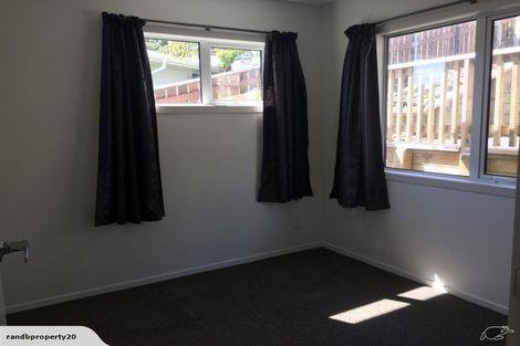 Photo of property in 25b Wattle Grove, Maungaraki, Lower Hutt, 5010