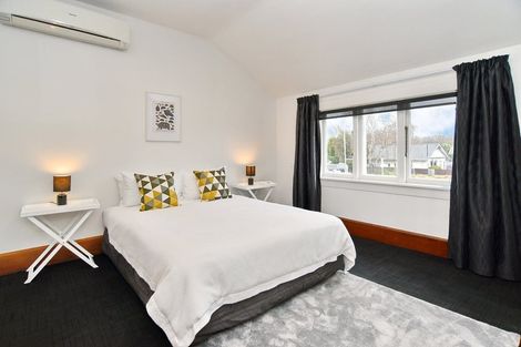 Photo of property in 4 Whitmore Street, Edgeware, Christchurch, 8013