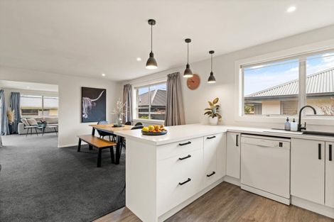 Photo of property in 27 Carlyle Road, Mosgiel, 9024