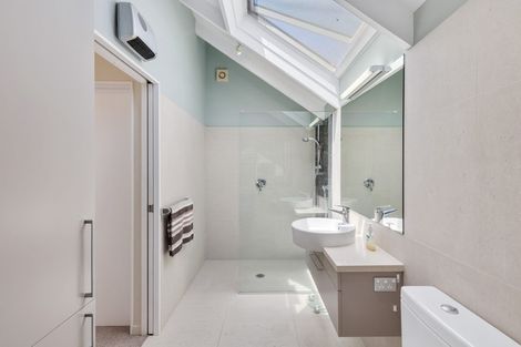 Photo of property in 3/25 Prospect Terrace, Milford, Auckland, 0620