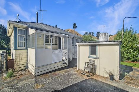 Photo of property in 6 Wilson Road, Hunterville, 4730