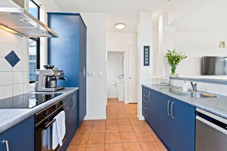 Photo of property in 83/2 Armoy Drive, East Tamaki, Auckland, 2016