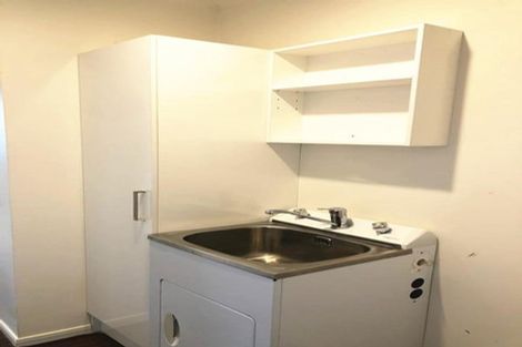 Photo of property in 1 Viola Place, Papakura, 2110