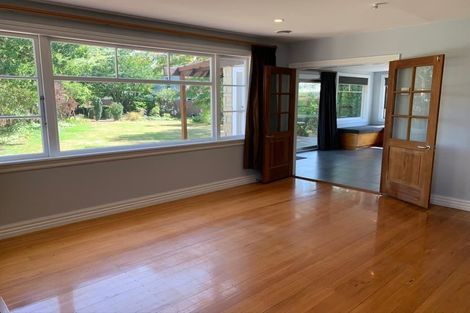 Photo of property in 57 Searells Road, Strowan, Christchurch, 8052