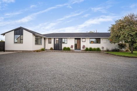 Photo of property in 211 Waikuku Beach Road, Waikuku, Rangiora, 7473