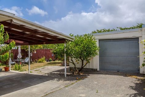 Photo of property in 27 Wavell Crescent, Lansdowne, Masterton, 5810