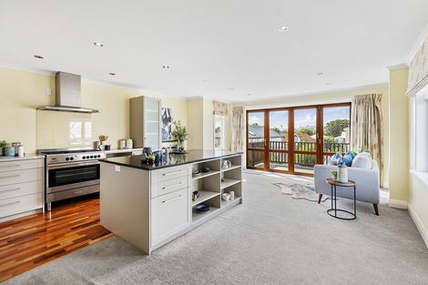 Photo of property in 85 Grant Road, Thorndon, Wellington, 6011