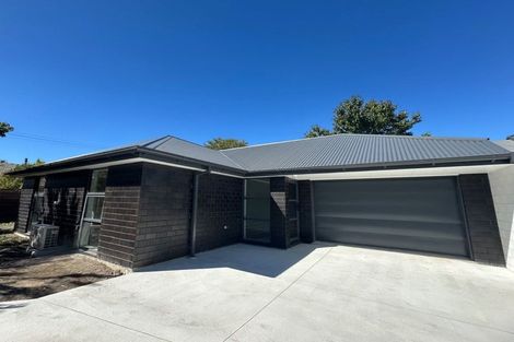 Photo of property in 147 Yaldhurst Road, Sockburn, Christchurch, 8042