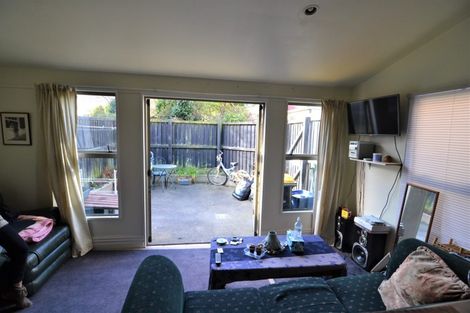 Photo of property in 104 Dundas Street, North Dunedin, Dunedin, 9016