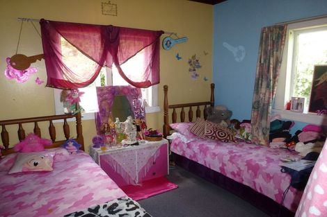 Photo of property in 28 Studholme Street, Morrinsville, 3300