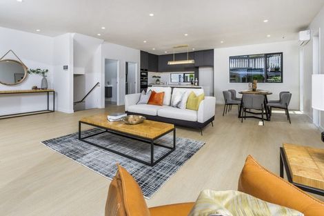 Photo of property in 591c East Coast Road, Browns Bay, Auckland, 0632