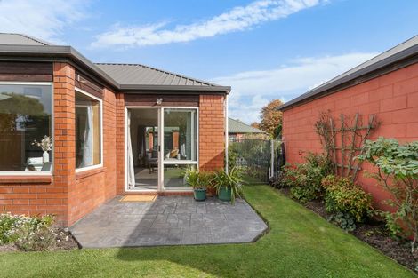 Photo of property in 19 Mcleish Lane, Spreydon, Christchurch, 8024