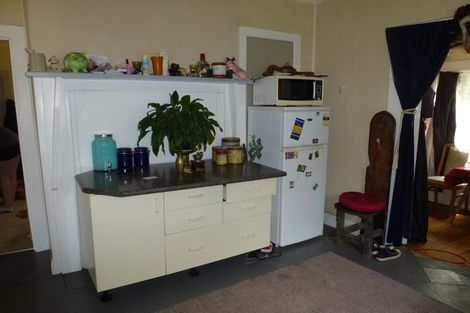 Photo of property in 28 Studholme Street, Morrinsville, 3300