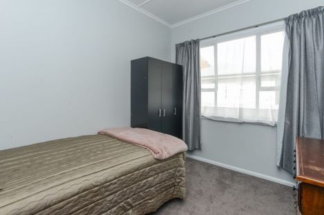 Photo of property in 1/907 Clive Street, Akina, Hastings, 4122