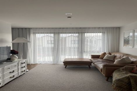 Photo of property in 48 Te Puketoka Lane, Mangere, Auckland, 2022