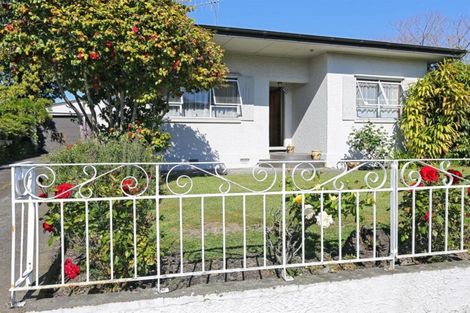 Photo of property in 605 Grove Road, Mayfair, Hastings, 4122