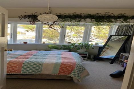 Photo of property in 10 Rimu Road, Kelburn, Wellington, 6012