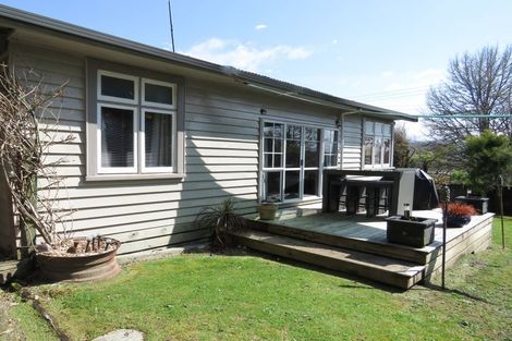 Photo of property in 15 Grey Road, Reefton, 7830