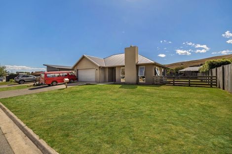 Photo of property in 29 Lochnagar Drive, Lake Hayes, Queenstown, 9304