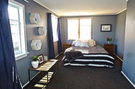 Photo of property in 10 Parakai Street, Paraparaumu, 5032