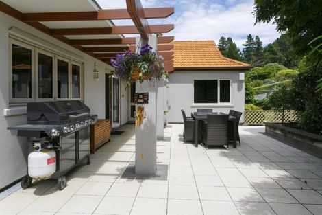 Photo of property in 27 Te Urunga Place, Acacia Bay, Taupo, 3330