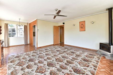 Photo of property in 30 Waverley Avenue, Glenfield, Auckland, 0629