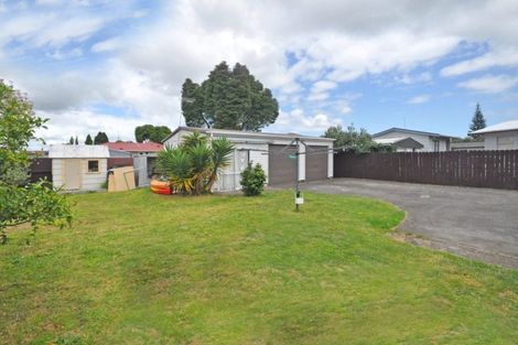 Photo of property in 51 Eastburn Street, Papakura, 2110