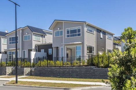 Photo of property in 101 Karepiro Drive, Stanmore Bay, Whangaparaoa, 0932